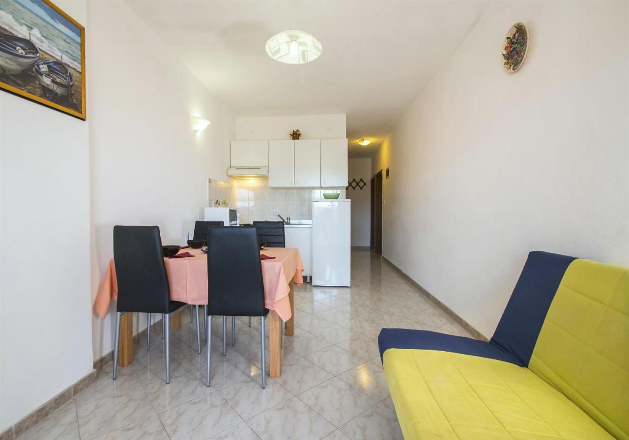 Apartments Olea Рабац Екстериор снимка