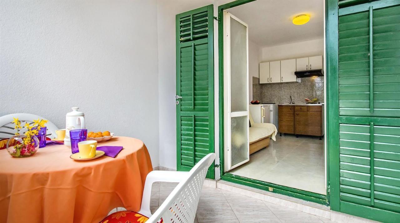 Apartments Olea Рабац Екстериор снимка
